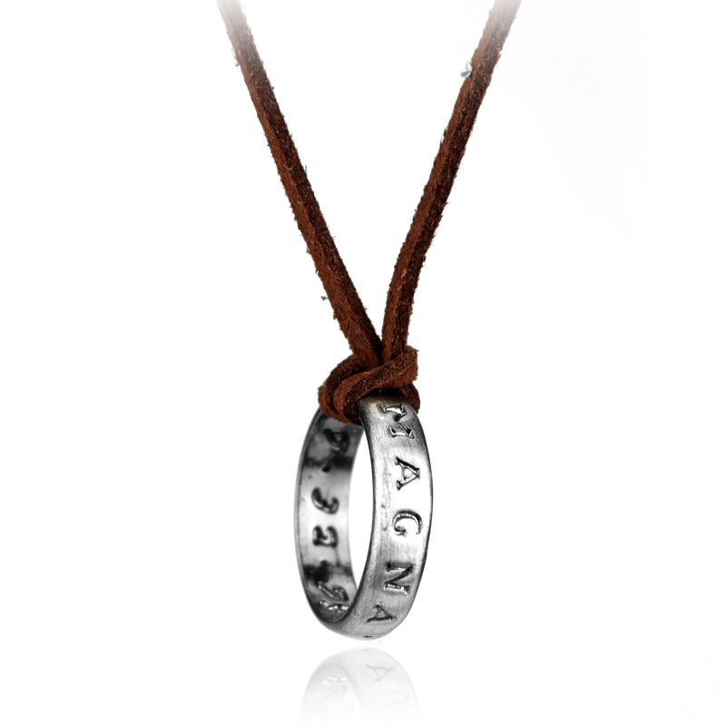 قلادة جلدية بسلسلة مستوحاة من  - مراجعة Vintage Jewelry Collection وسعره