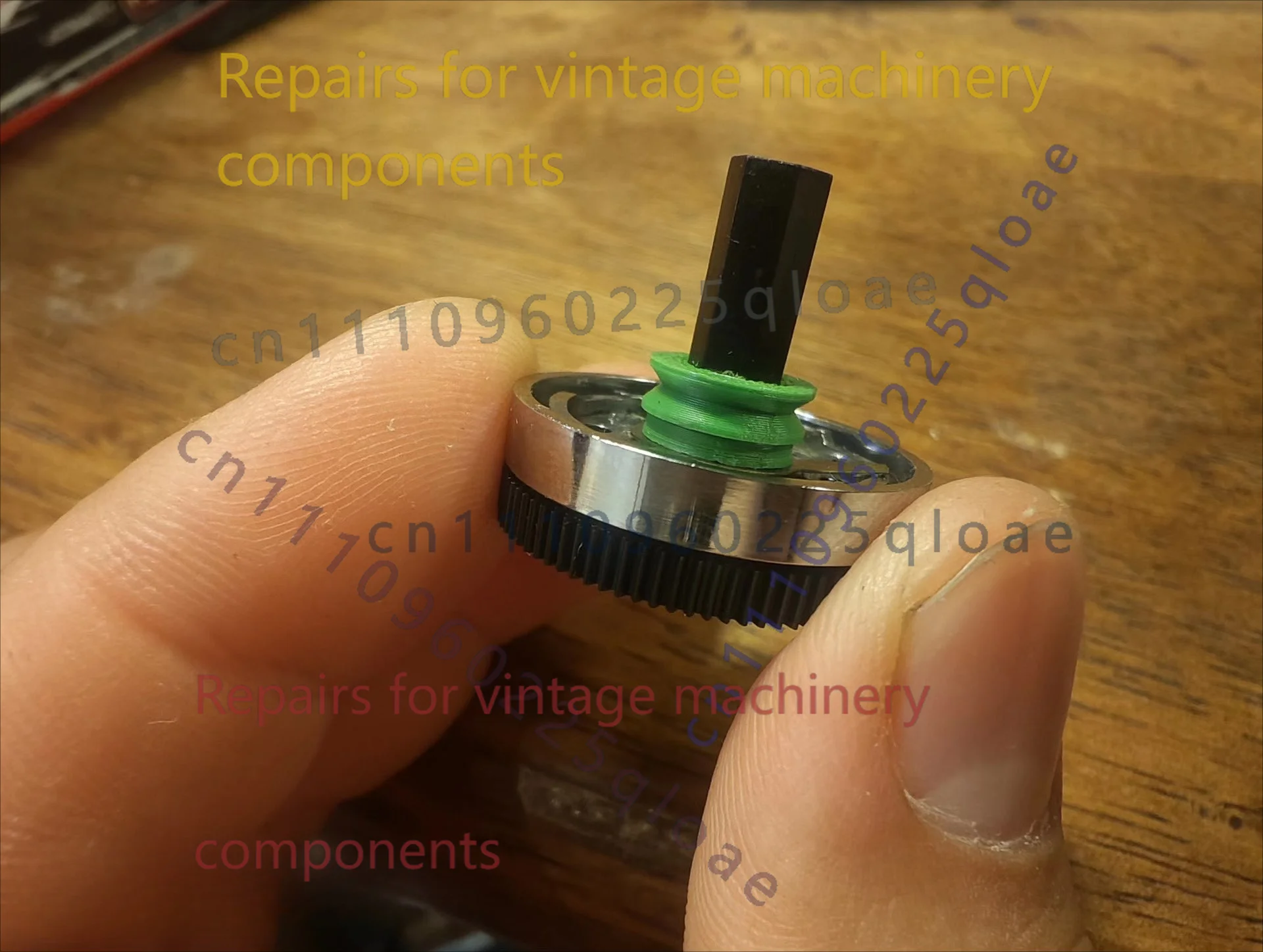 لوحة ضغط كلاتش فينتاج بومبوكس  - مراجعة Vintage Radio Repair وسعره