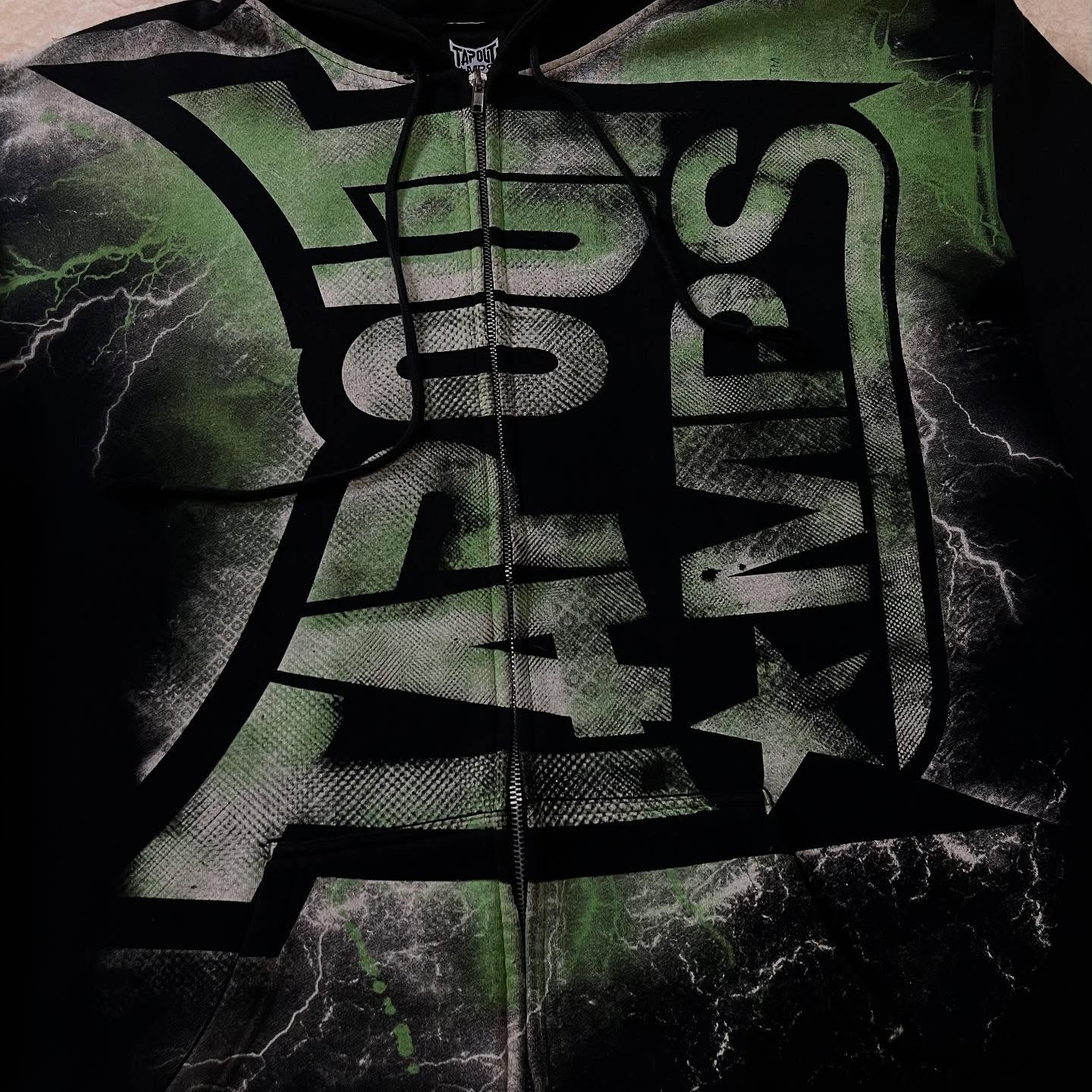 خمر الأخضر Tapout طباعة قلنسوة - مراجعة Vintage Zip Hoodie وسعره