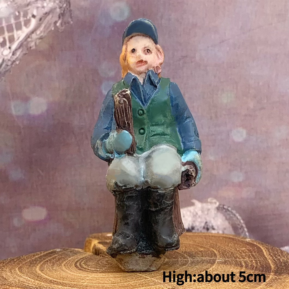 تماثيل صغيرة من الراتنج على شك - مراجعة Vintage Collectible Christmas Ornaments وسعره