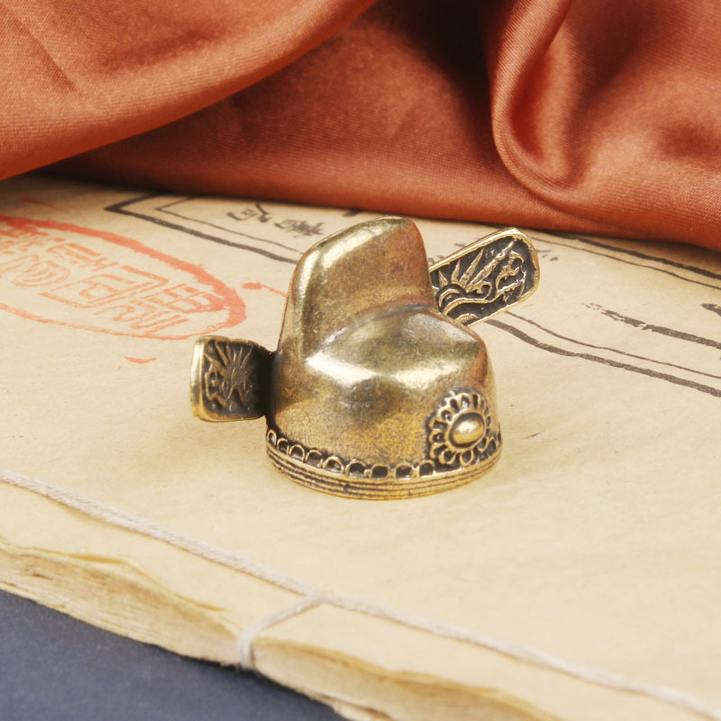 تمثال نحاسي عتيق على شكل أكادي - مراجعة Vintage Collectible Christmas Ornaments وسعره