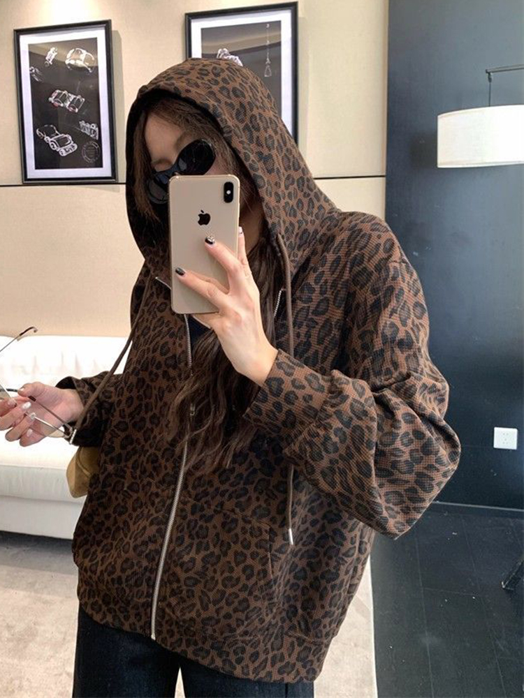 المرأة Y2K ليوبارد هوديس الشار - مراجعة Vintage Zip Hoodie وسعره