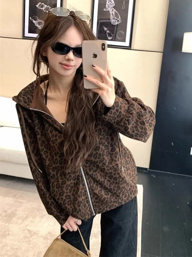 المرأة Y2K ليوبارد هوديس الشار - مراجعة Vintage Zip Hoodie وسعره